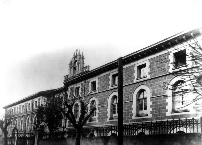 Calle Zabalbide. Convento Las Adoratrices (Actual boca de metro)