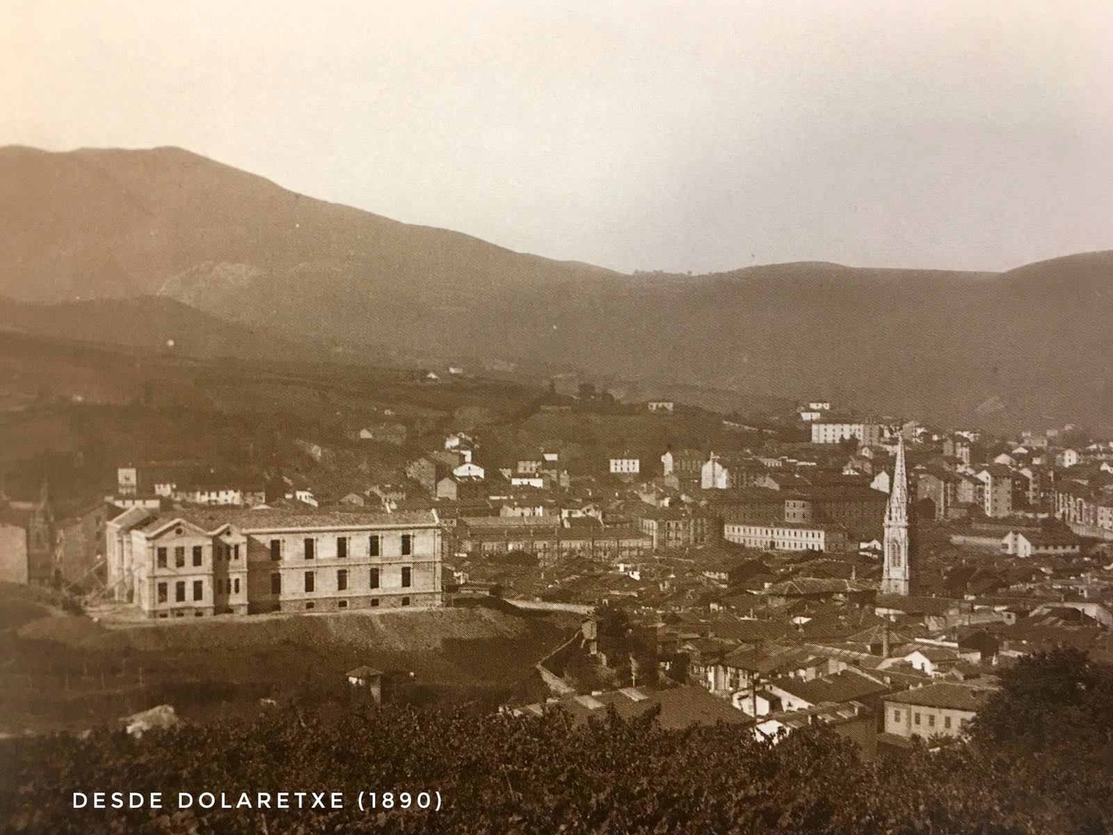 Escuelas de Solkoetxe desde Dolaretxe 1890