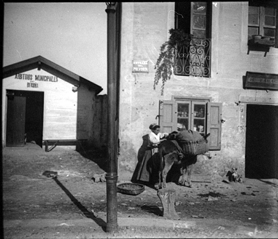 Arriera en los arbitrios municipales de Begoña. Años veinte del siglo XX. Fondo Néstor Basualdo del archivo de la Fundación Sancho el Sabio.