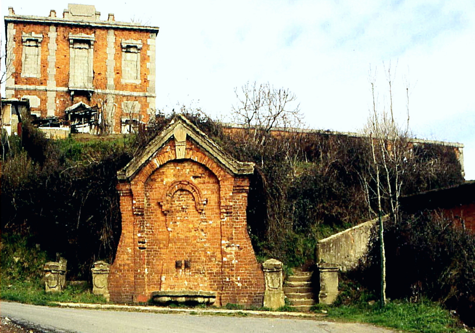 Depósito de aguas y fuente de Miraflores 1