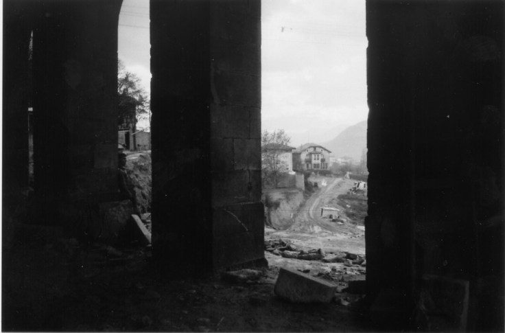 excavación de la carretera de salida de Bilbao