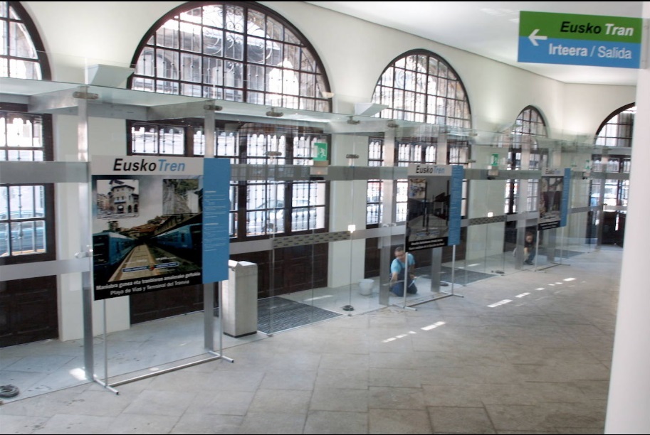 Interior de la estación tras la reforma de 2002