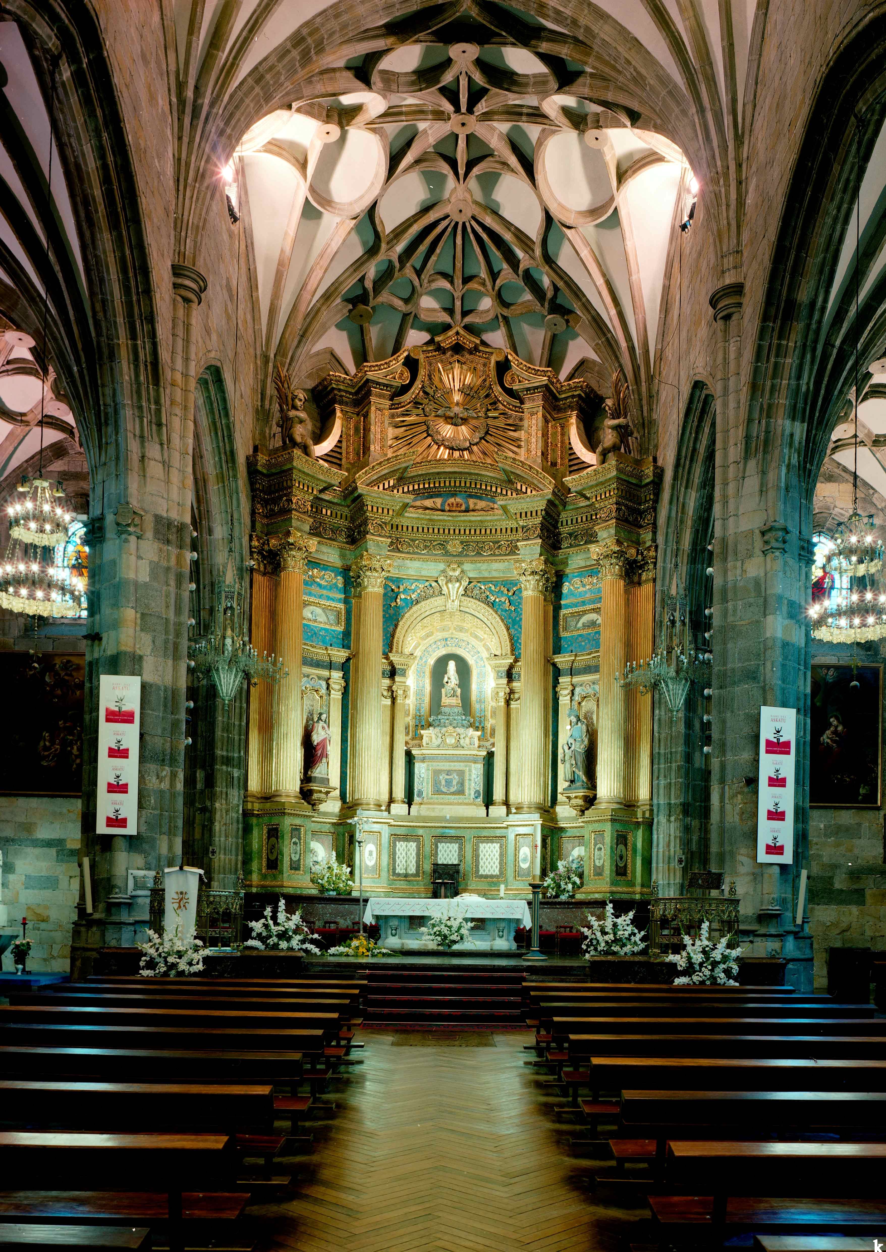 2001 Iglesia de Begoña zurbaran29_. Fondo fotográfico de la empresa FOAT. Archivo Histórico de Euskadi