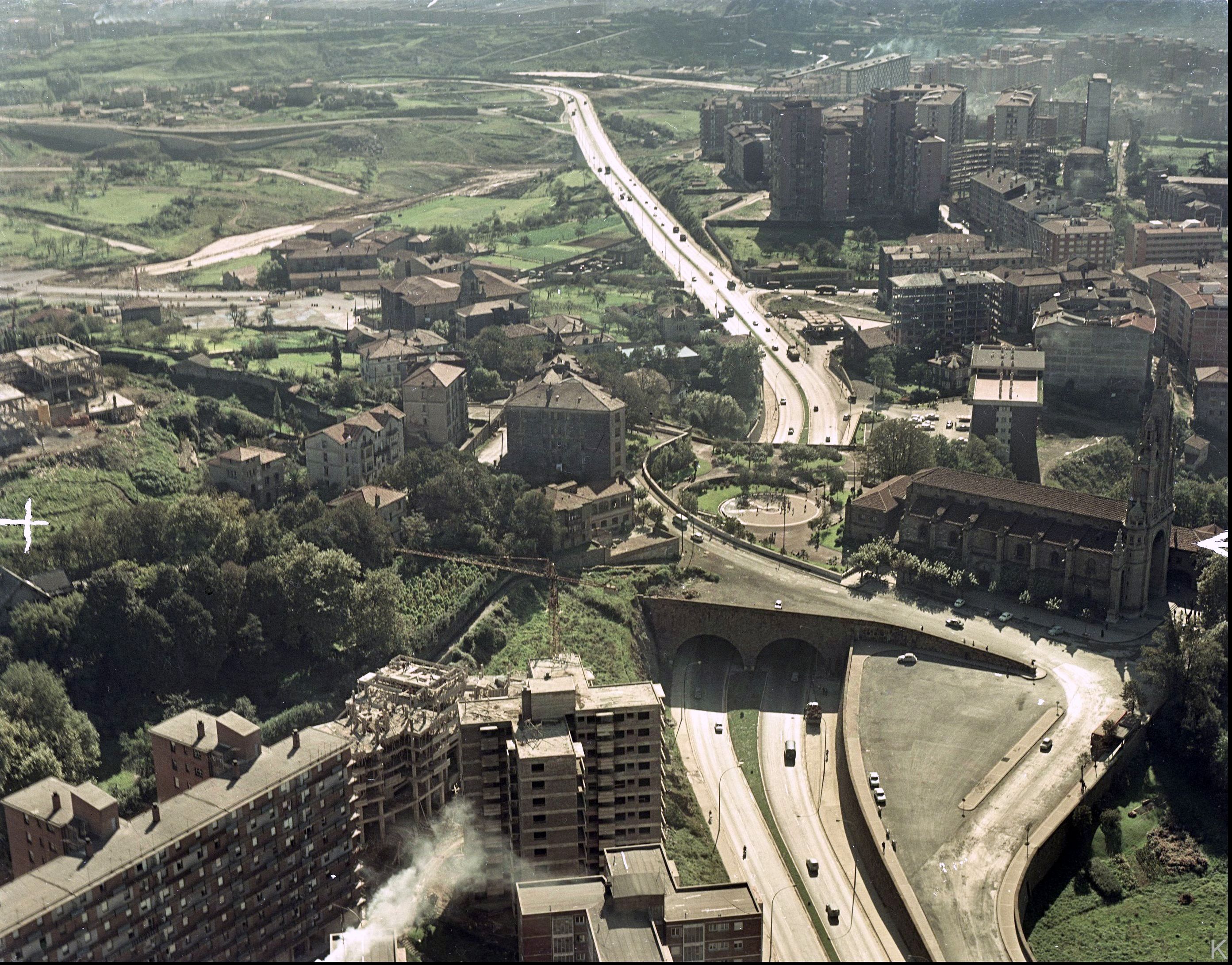 Panorámica de Begoña de Bilbao. 1968-11. Foat. Bilboko udal artxiboa