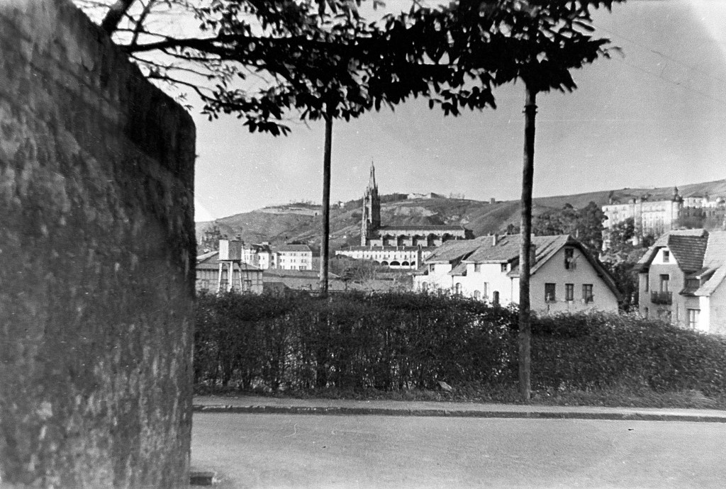 La imagen tiene un atributo ALT vacío; su nombre de archivo es cruce-de-luis-luciano-bonaparte-con-calle-karmelo.jpg