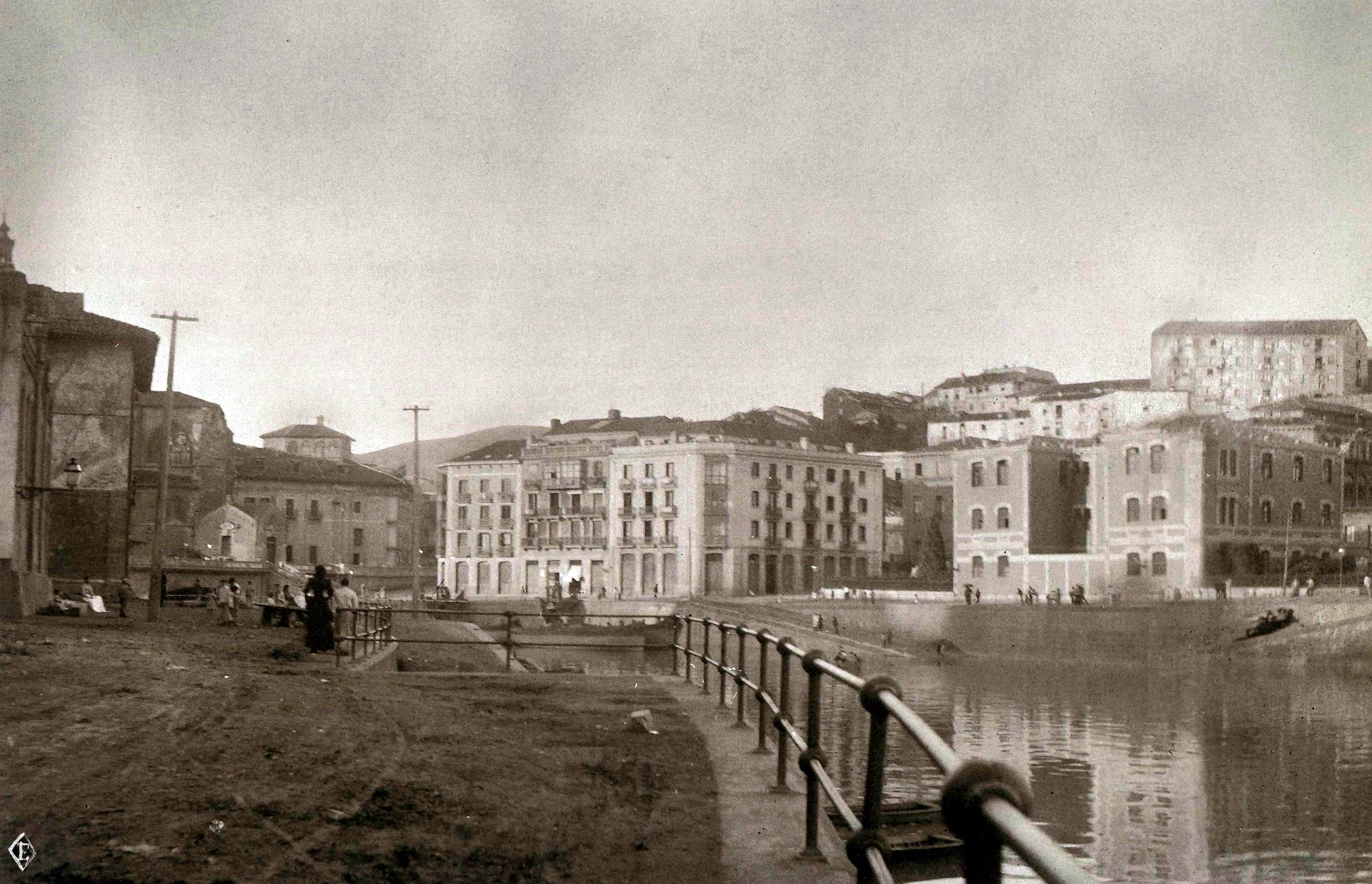 Atxuri desde Urazurrutia 1890. Foto. Pedro telesforo de Errazquin 1860-1895
