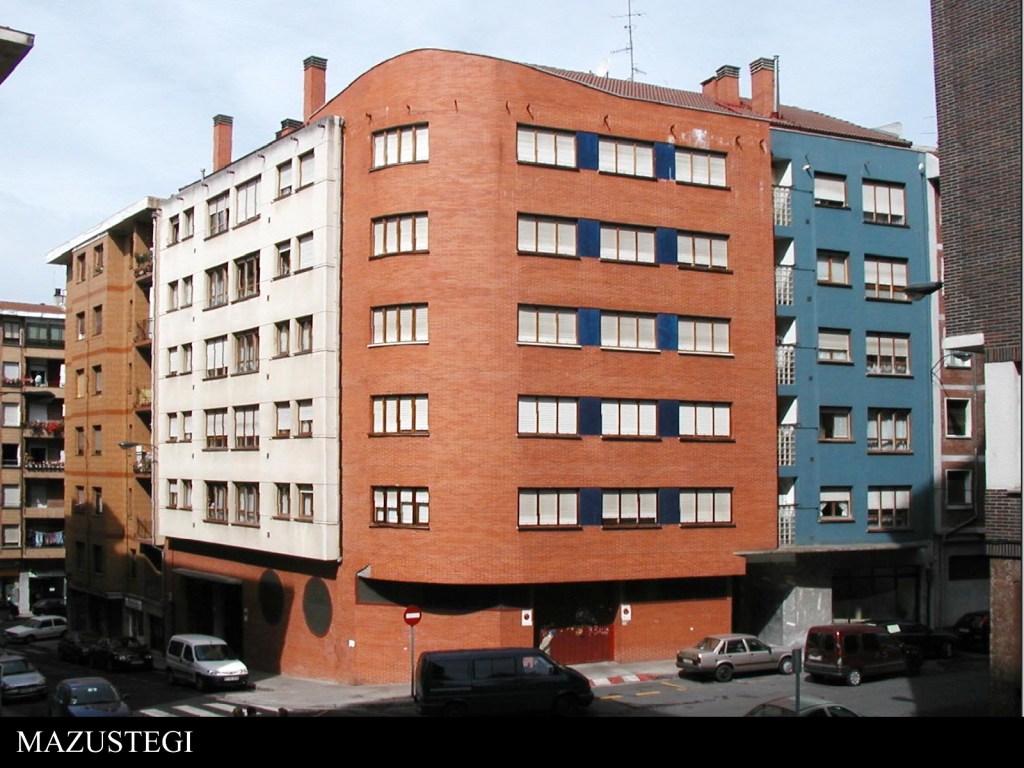 La imagen tiene un atributo ALT vacío; su nombre de archivo es zabal021c.jpg