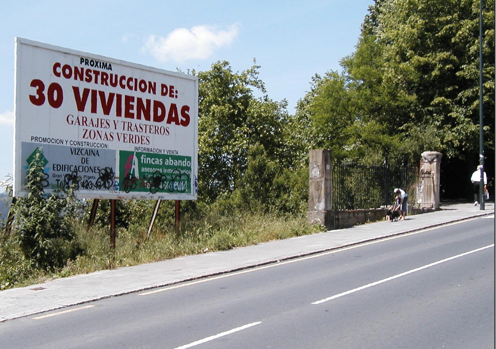 Casas enfrente de Santa Mónica-1