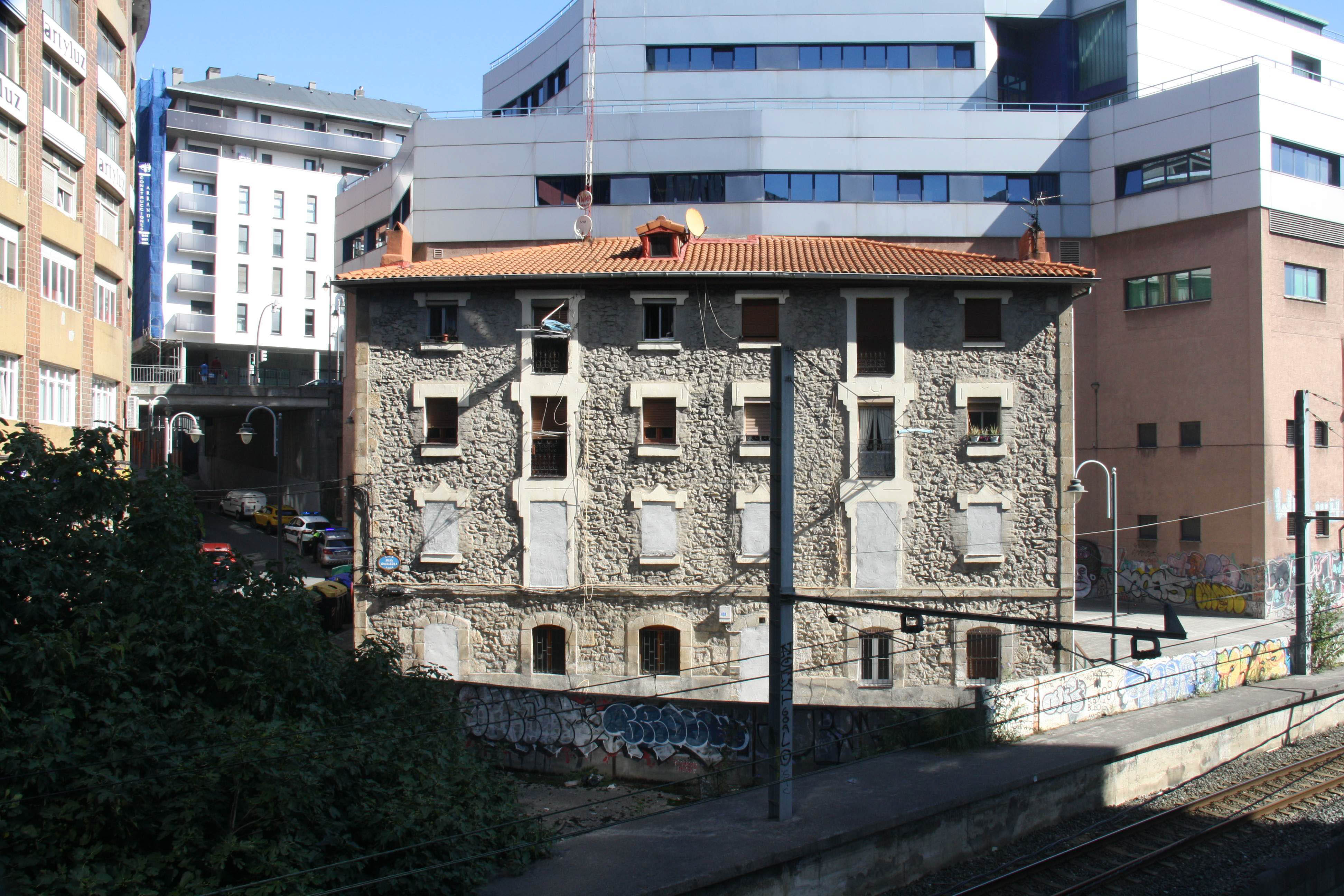 Bolueta-Casa antigua030919cz