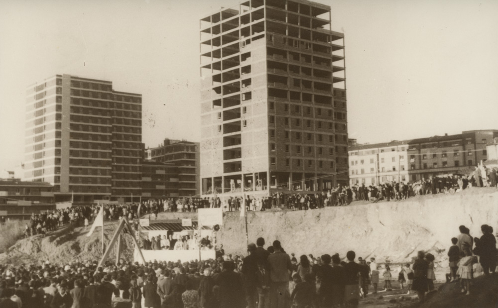 Colocación de la primera piedra de la iglesia de San Francisqui