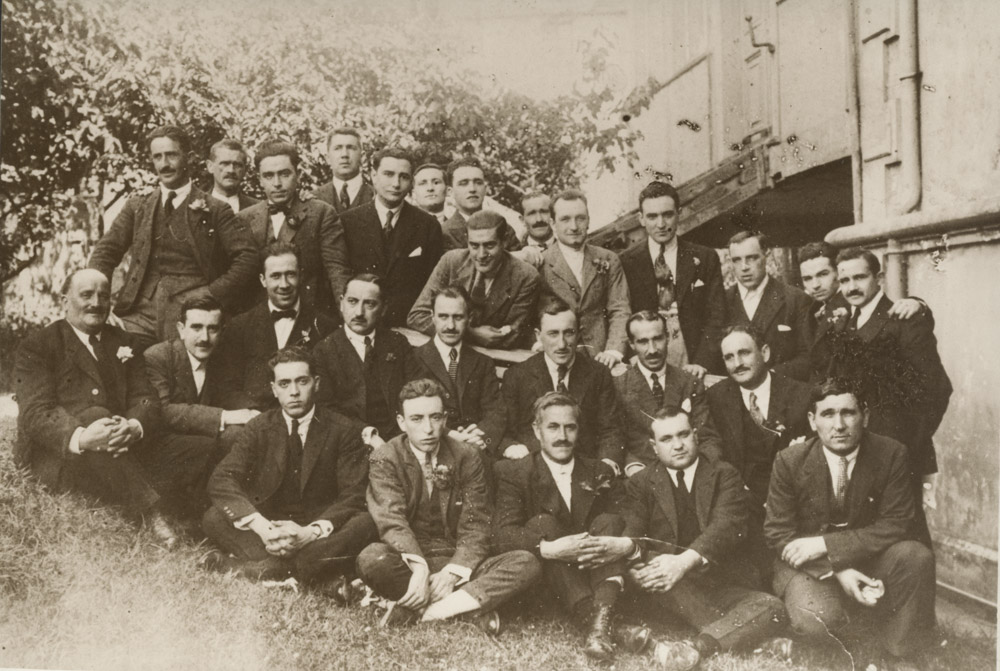 Componentes de la Sdad. Recreativa de vecinos de Santuchu que te