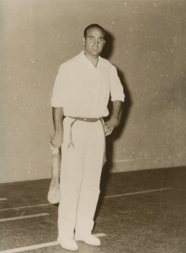 Jon Arrieta. Debutó en el frontón Euskalduna de Bilbao el 30-1