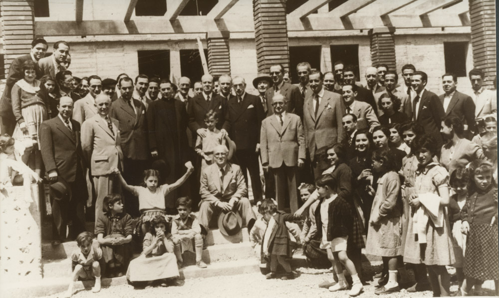 Vieja tabacalera y construcción de las casas