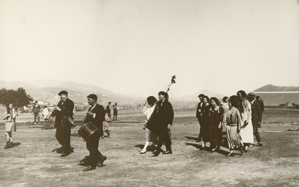 bendición de la bandera e inauguración del campo Landa Orlegui
